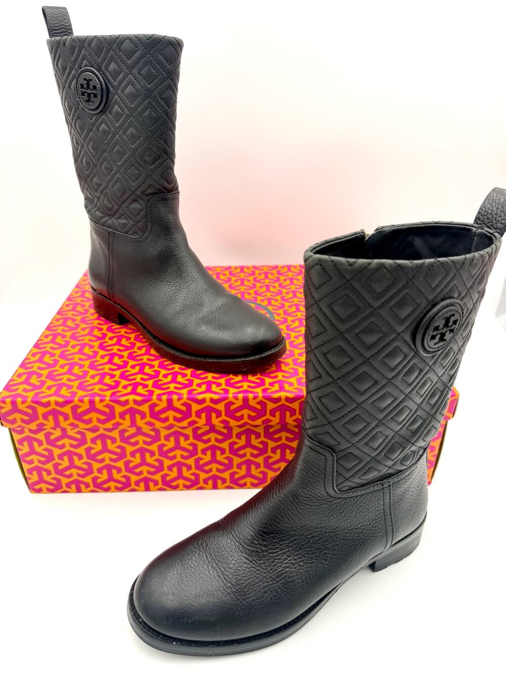 Tory Burch Marion Quilted Mid Calf Boots Black Leather Size 7.5 Logo Quilted